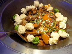 -山河屯铁锅炖(哈西站店)