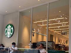 -星巴克臻选(上海淮海百盛购物中心店)
