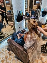 -丝情发艺 I SALON