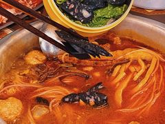 -顶上头·螺蛳火锅(五一新村店)