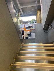 -变画·发型STUDIO