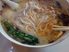 -五谷酸菜鱼粉(凤凰二街店)