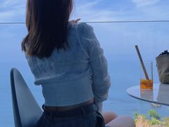 -悬崖咖啡厅
