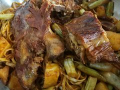 -内蒙焖面大盆骨餐馆(山大路店)