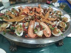-大城·烧烤海鲜大排档(台东店)