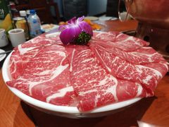 秦宝经典牛上脑-和院老火锅铜锅烧烤海鲜(朱雀大街店)