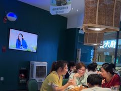 -费大厨辣椒炒肉(黄兴中心广场店)