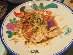 -川流不息·地道川菜·小龙虾(新松江路店)