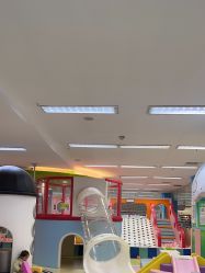 -孩子王童乐园(芜湖万达店)