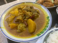 澳门特色辣汁咖喱牛腩-澳门地道葡国餐