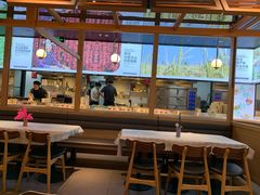 -老乡鸡(上海品尊国际中心店)