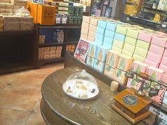 -黄远堂凤梨酥·伴手礼(中山路六店)