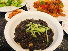 炸酱面-桃园中华料理炸酱面(燕儿岛路店)