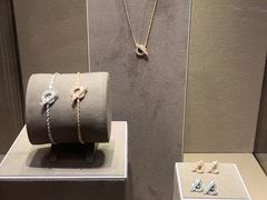 -HERMES(湖滨银泰in77店)