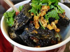 -黑色经典臭豆腐·湖南特产(坡子街店)