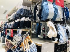 -优衣库(上海金桥国际商业广场店)