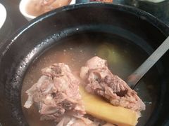 -民间瓦缸煨汤館(嵩山路店)