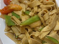 尖椒干豆腐-李老哈·东北菜(宋园路店)