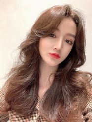 -东秀护肤造型