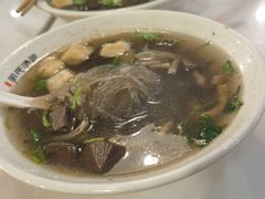 鸭血粉丝-百年尹氏汤包(湖南路狮子桥店)