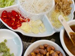 -官塘陈记鱼生·潮汕砂锅粥·牛肉火锅(潮枫路总店)