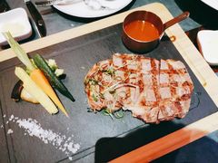 -YUE·6·西式融合餐厅(外滩六号店)