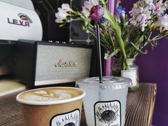 澳白-HANA COFFEE(长寿路店)