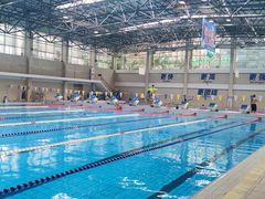 -奥冠体育华师附中恒温游泳馆