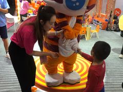 -东浩兰生上海世博展览馆