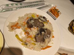 -谷丽羊肉串·新疆鲜货烧烤馆·清真·夜宵(长沙首店)