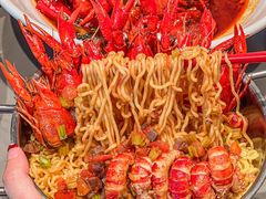 -龙巢盱眙龙虾·牛蛙·烧烤宵夜(八卦岭店)