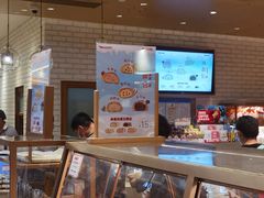 面包甜点陈列柜-山崎面包(静安久光店)