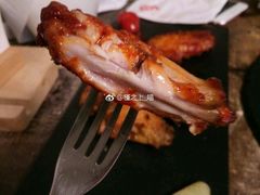 -HIGH FIVE哈福手工汉堡(桂林路店)