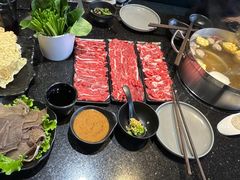 -德记牛肉社潮汕鲜切牛肉火锅(中心路店)