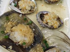 蒸鲍鱼-四川小胡子海鲜(丁村万人海鲜广场店)