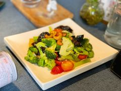 坚果时蔬-野蔓果·山野菜(西湖景区·龙井茶田店)