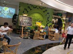 等位区-四小姐的店(王府井店)