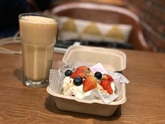 草莓便当-蜜棠甜品(平山店)