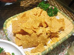 咸蛋黄苦荞饼-逸兴楼·地道长沙菜(六沟垅店)