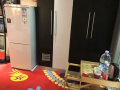 -喜鹊愉家酒店(郑州曼哈顿博览中心地铁站店)