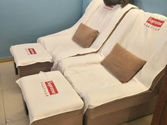 -泰国鱼疗足疗馆