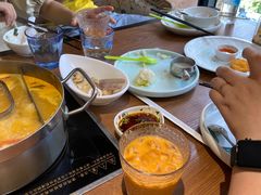 -樾餐厅泰式海鲜火锅(民歌湖店)