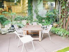 -谷咖啡·鲜花绿植花园餐厅
