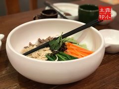 鸡丝凉米线-云海肴·汽锅鸡·云南菜(美罗城店)