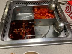 -海底捞火锅(宝龙广场夜宵主题店)