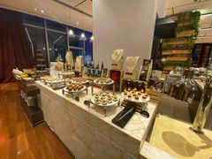 自助取餐区-嘉年华大酒店琴湾-自助餐厅