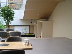 -快乐大桶水养生足浴SPA(前兴路店)