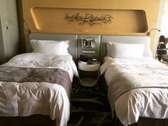 豪华海景双床房-青岛银沙滩温德姆至尊酒店