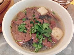 -佬钱湾仔(衣裳街店)