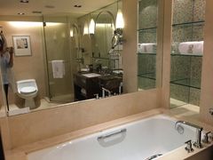 -上海波特曼丽思卡尔顿酒店
